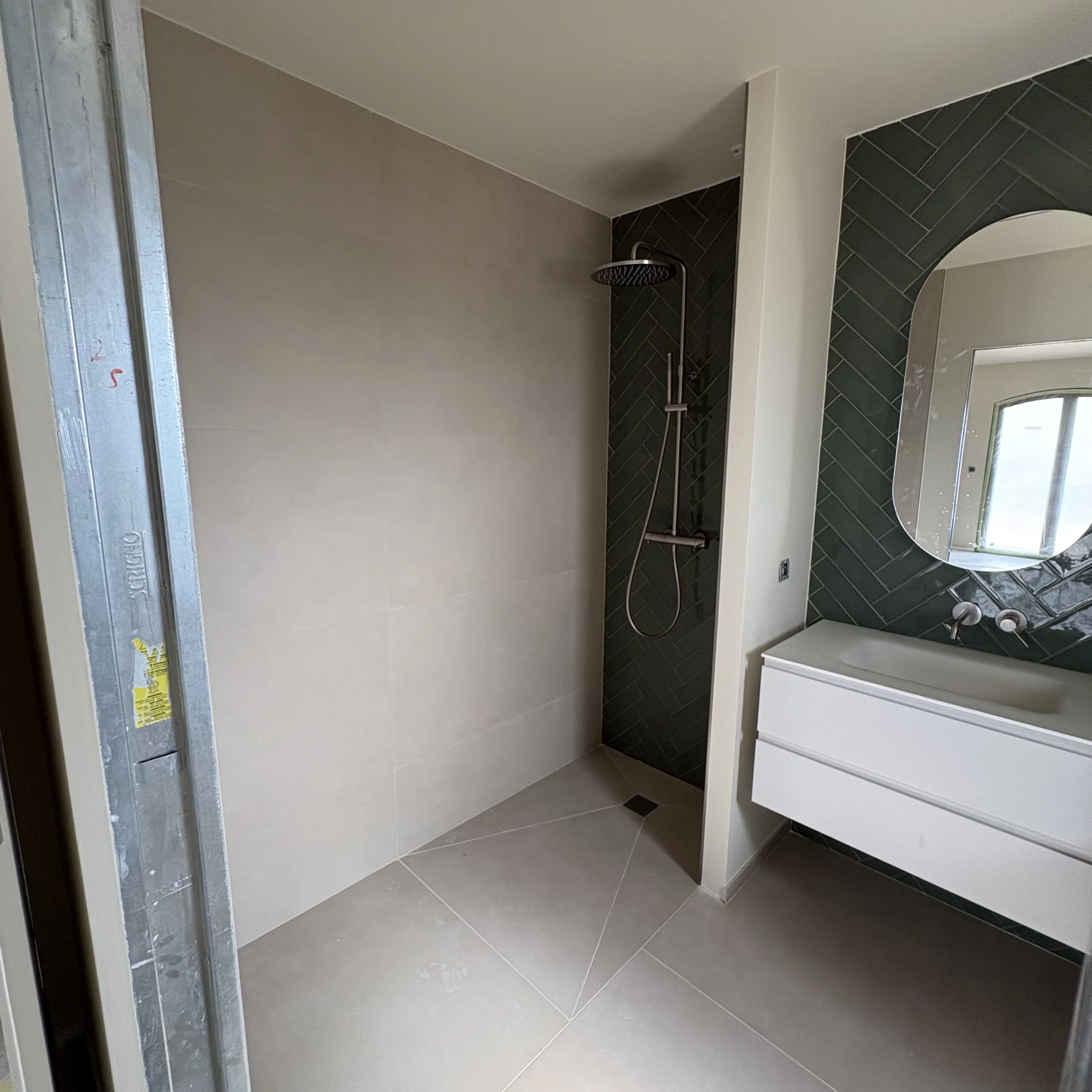 peinture interieur salle de bain 18